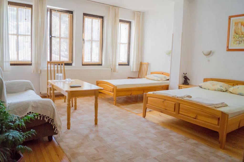 Toni'S Guest House Μελένικο Εξωτερικό φωτογραφία