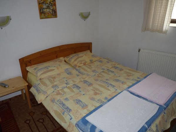 Toni'S Guest House Μελένικο Εξωτερικό φωτογραφία